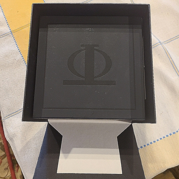 Baume & Mercier Hampton Women's Watch previously owned. - Picture 2 of 2